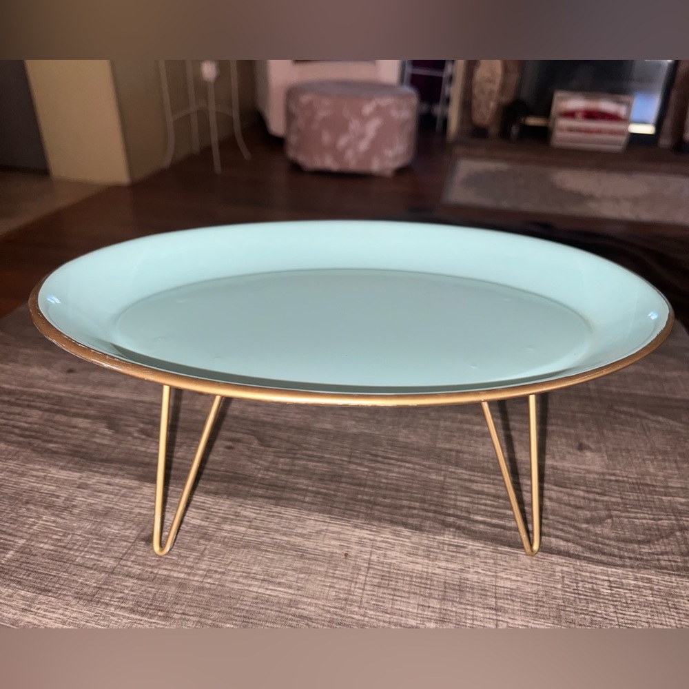 Metal tray